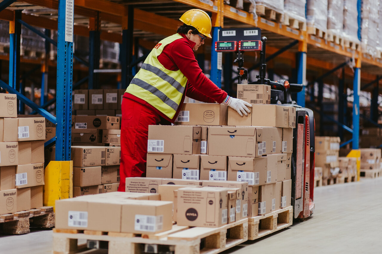 Podstawy pracy agencji celnej – czym jest i jakie są jej zadania?