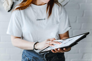 Usprawnienie realizacji firmowego merchu, dzięki usłudze automatyzacji Gifting as a Service