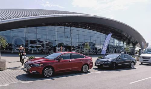 HALO TAXI STALOWA WOLA - Twój pewny dojazd na lotnisko i nie tylko!